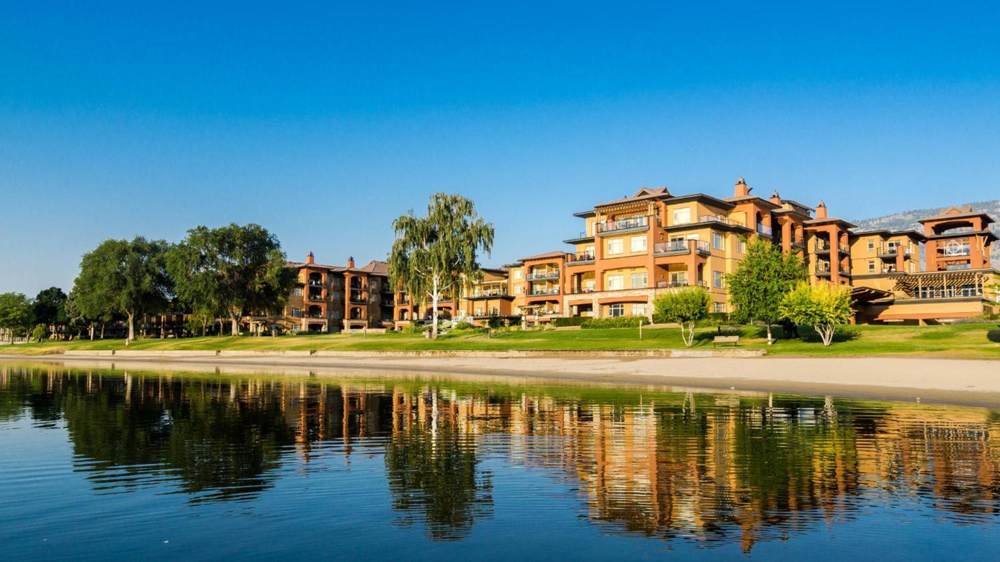 Watermark Beach Resort Osoyoos Zewnętrze zdjęcie